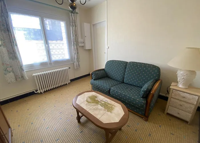 Vakantiehuis Maison A Fouras: Proche Plages Et Centre, Jardinet, 1 - Fr-1-709-52 Fouras